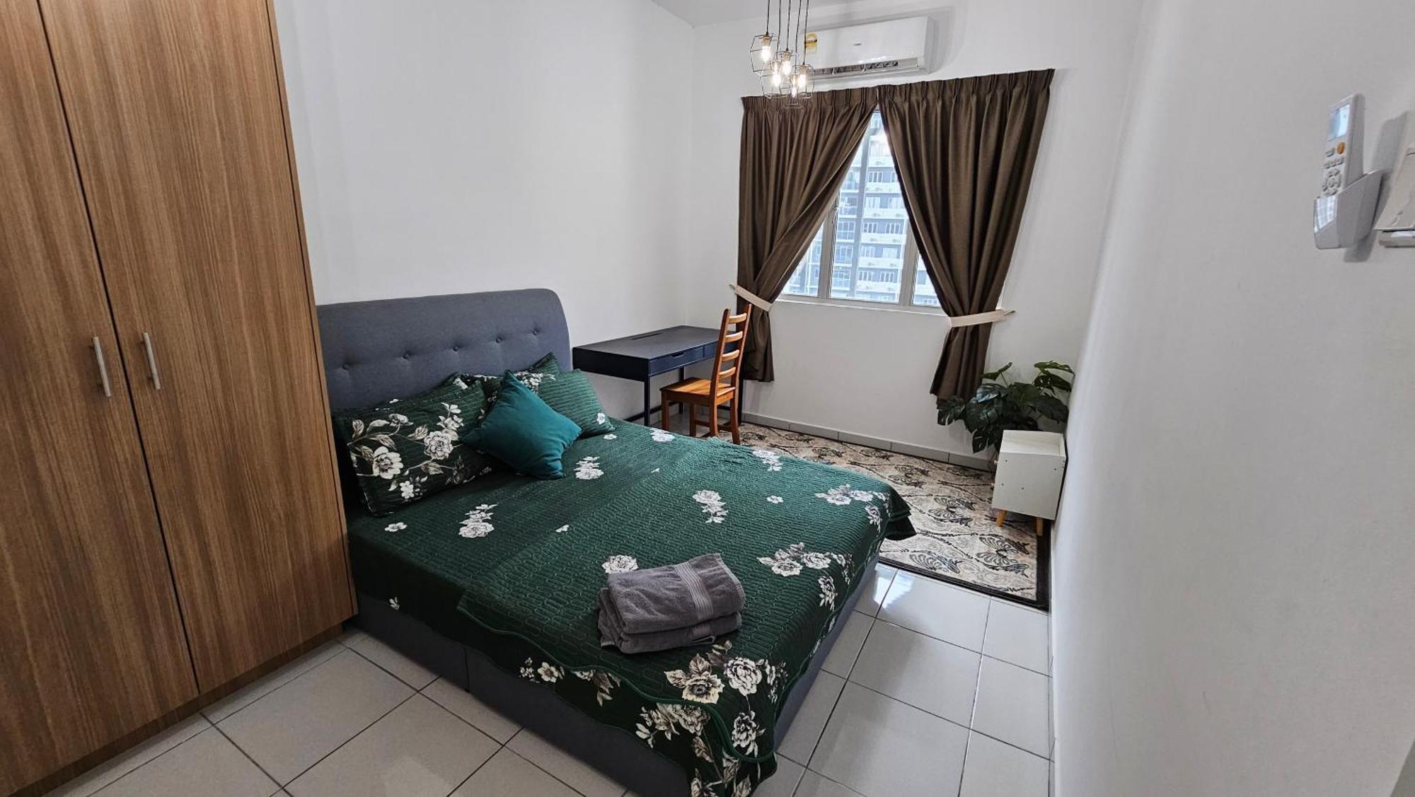קאג'אנג Faliza Adelia Residence מראה חיצוני תמונה